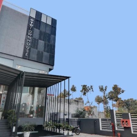 Hotel Landmark, Lucknow Eksteriør bilde